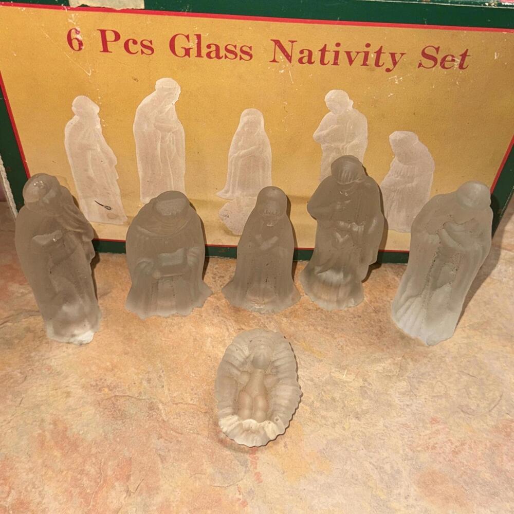 Vintage Clear Glass Nativity Display 6 Piece Set Christmas